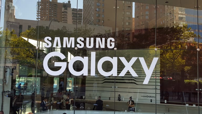 Samsung Galaxy S9 codenamed as ‘Star’ will be available in two variants