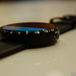 moto 360 gets detailed