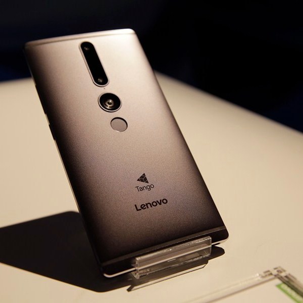 Lenovo Phab 2 Pro Back