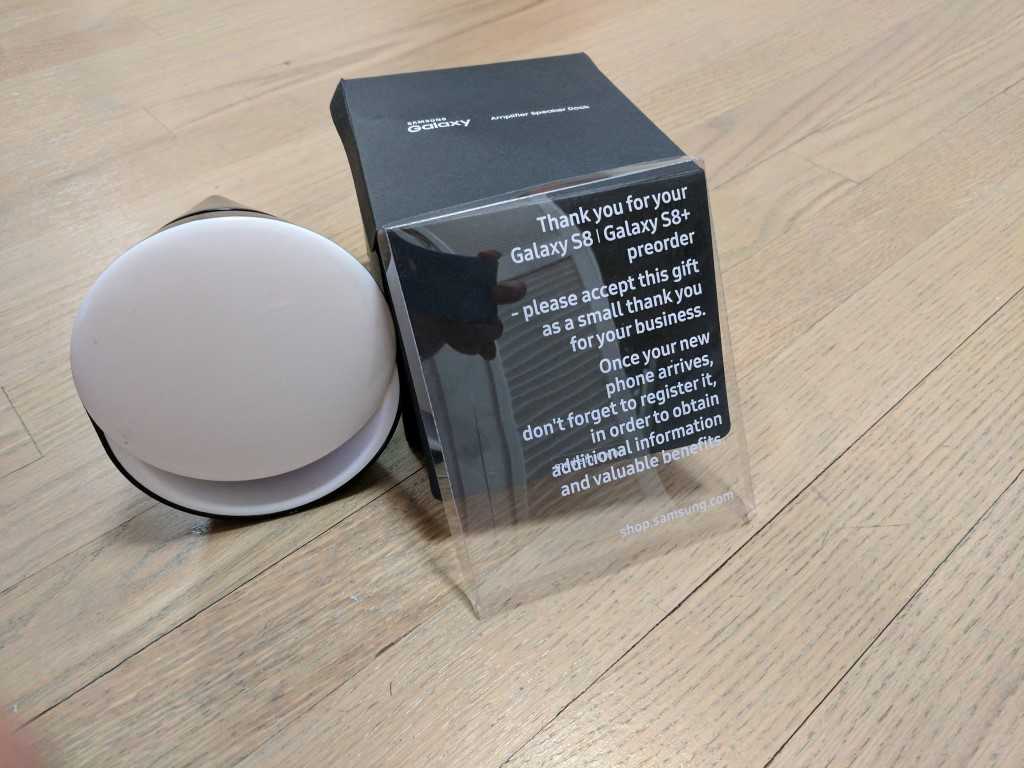 galaxy s8 free speaker docks