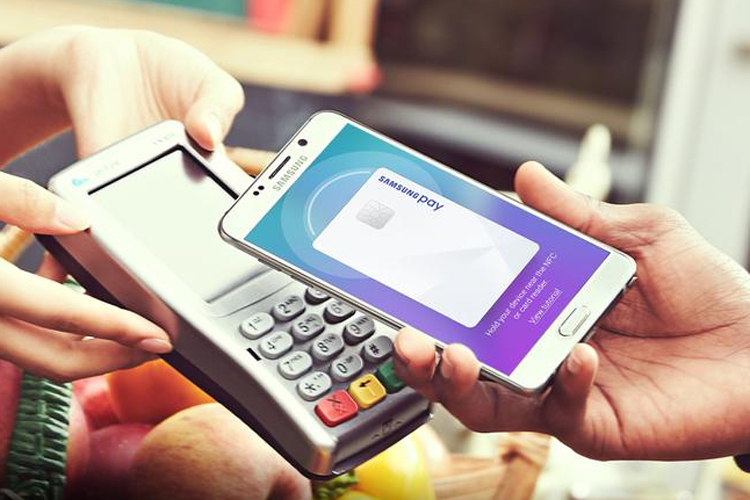 samsung pay now supports hsbc, m&s bank, first direct in the uk