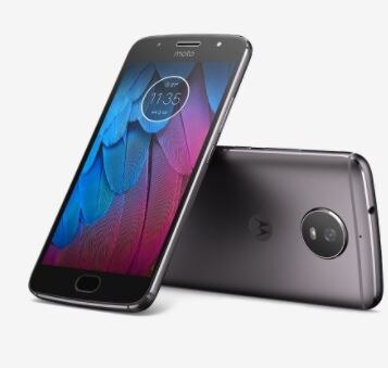 Motorola Moto G5S front and back