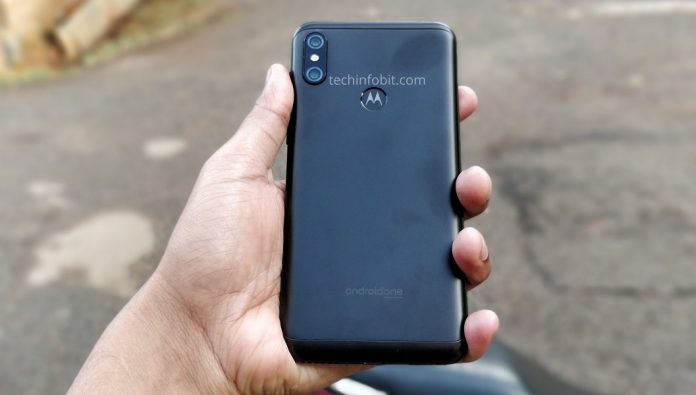 moto one power hands-on images appears online