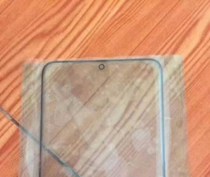 galaxy s11 tempered glass leak 01