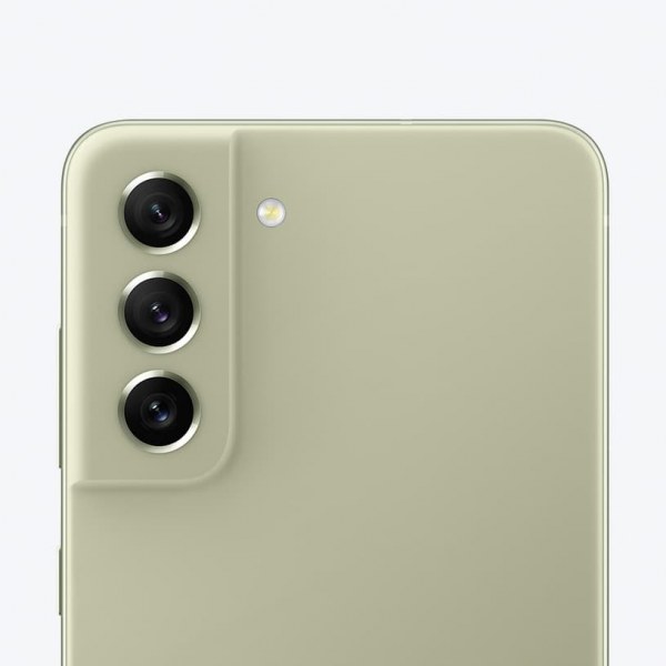 Samsung Galaxy S21 FE olive